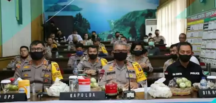 Kapolda Sumut Irjen Pol. Drs. Martuani Sormin, Buka Kampanye Stop Narkoba Melalui Aplikasi Zoom Cloud 