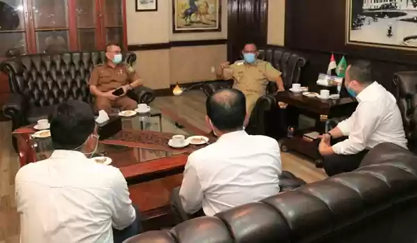 Akhyar Minta PT PLN Bantu Ringankan Beban Masyarakat