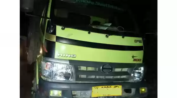 Tabrak Truk, 2 Pengendara Sepeda Motor Tewas