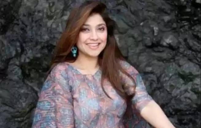 Ini Kabar Terkini Sarah Azhari di Los Angeles Pasca Kerusuhan