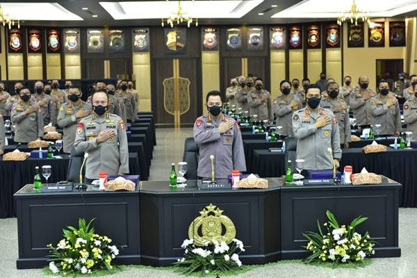 Buka Rakernis 4 Divisi, Kapolri Minta Pertahankan Kepercayaan dan Kepuasan Publik
