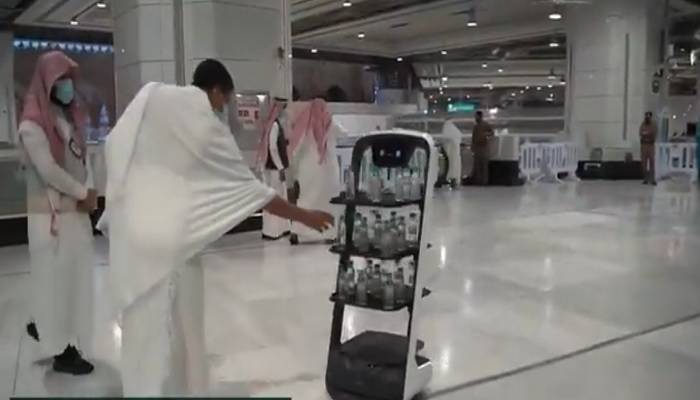 Distribusikan Air Zam-zam untuk Jamaah Haji, Arab Saudi Luncurkan Robot Pintar