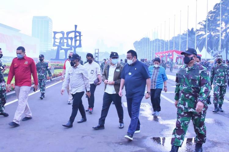 Irjen TNI Tinjau Latihan Prajurit Satgultor TNI di Gedung DPR/ MPR RI