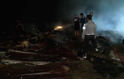 Berkunjung ke Tempat Anak, Rumah Rata dengan Tanah