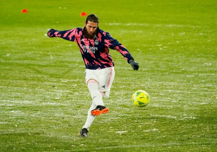 Bursa Transfer Musim Panas : Gantikan Sergiio Ramos, Real Madrid Incar Jules Kounde