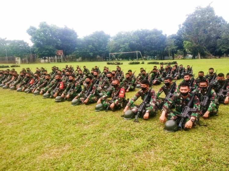 Danrindam I/BB Tutup Latihan Penyiapan Pratugas Satgas Pengamanan Daerah Rawan Maluku