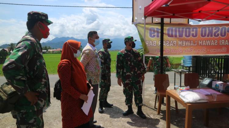 Dandim 0311/Pessel Tinjau Kesiapan Posko PPKM Dan Rumah  Isolasi Di Wilayah Kecamatan Bayang