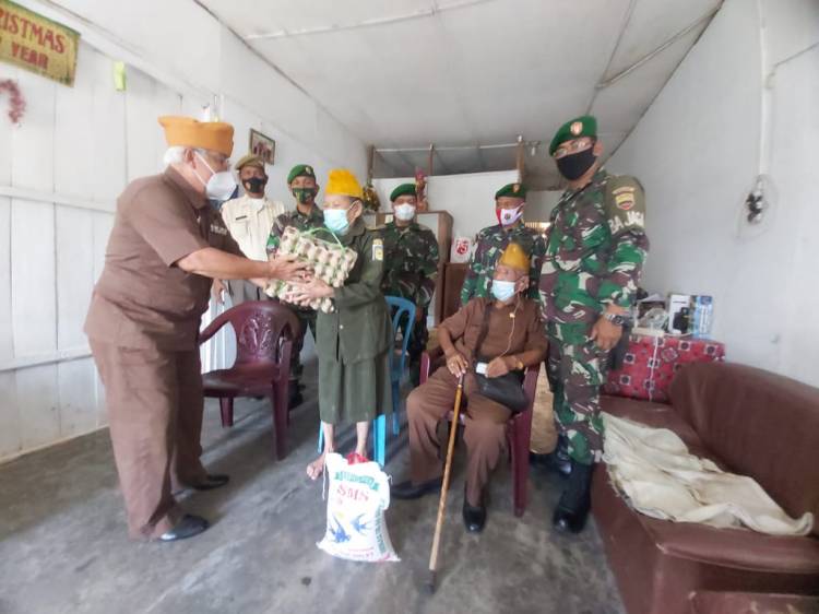Srikandi Veteran PKRI Kota Pematangsiantar bangga bisa menjalin silaturahmi dengan Kanminvetcad I/09 Simalungun