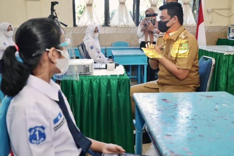 Simulasi Belajar Tatap Muka di Medan Berjalan Lancar, Bobby Nasution Diapresiasi