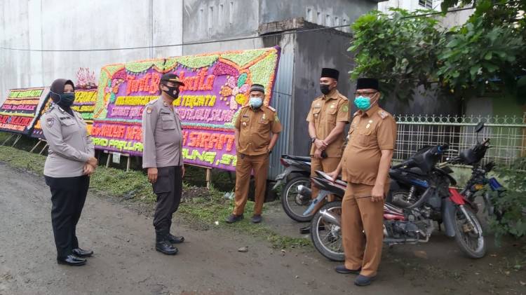 Polsek Helvetia Melayat Ke Mumah Duka Korban Tertimpa Pohon
