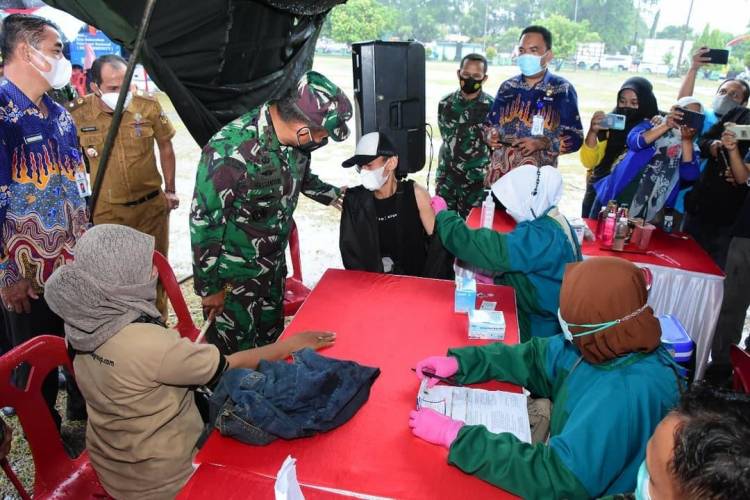 Pangdam I/BB : Dengan Langkah Bersama Kita Pasti Bisa Menghentikan Wabah Ini