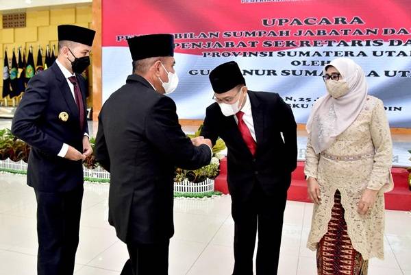 Gubsu Lantik Afifi Lubis Jadi Pj Sekdaprov Sumut