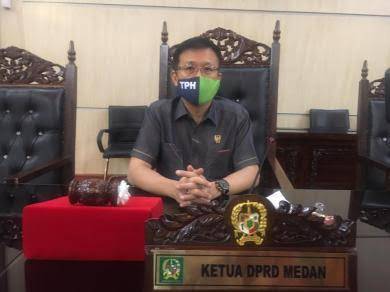 Oknum Polisi " Beking " Rentenir , Ketua DPRD Medan Desak Aparat Kepolisian Usut Tuntas Laporan Korban