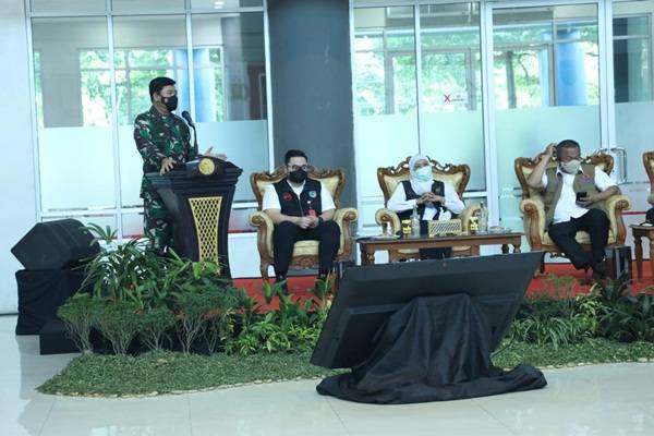 Serbuan Vaksinasi, TNI-Polri Terus Bergerak Percepat Pencapaian Herd Immunity