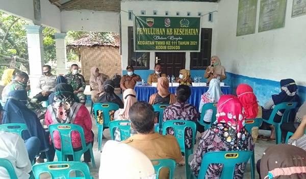 Penyuluhan KB-Kes, Bidan Desa Imbau Warga Tidak Sembarangan Pilih Alat Kontrasepsi