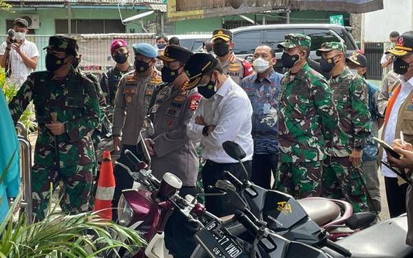 Panglima TNI Dan Kapolri Sidak PPKM Di Tiga Lokasi DKI Jakarta