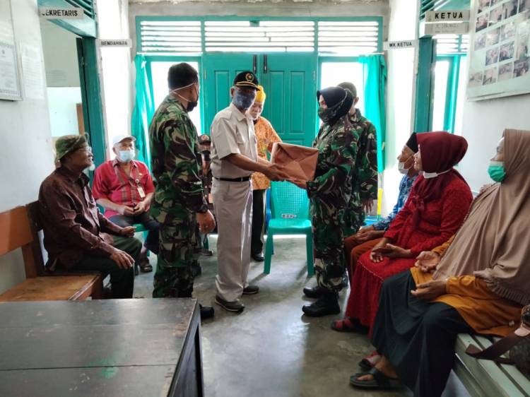 &ldquo;Kababinminvetcaddam I/BB  Kolonel Inf Arie Tri Hedhianto memberikan semangat Kepada Para Veteran  RI  Di Tengah Pandemi Covid 19.&rdquo;