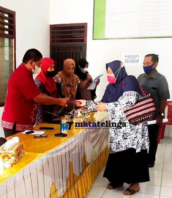 Kredit Bergulir Bangkitkan Pelaku Usaha Mikro Ditengah Pandemi Covid 19
