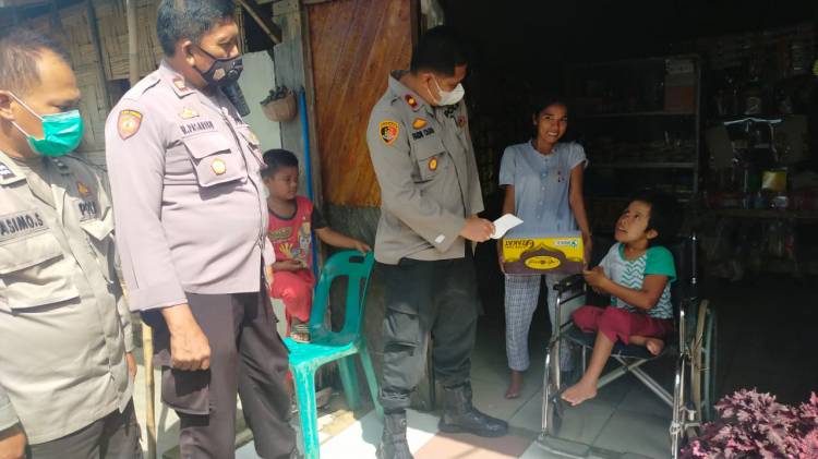 HUT ke-76 Bhayangkara, Polsek Patumbak Peduli Kepada Tiga Warga Penderita Sakit
