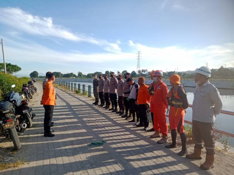 Pekerja Proyek Jembatan Tano Ponggol asal Jabar Tenggelam di Danau Toba, Basarnas Lakukan Pencarian