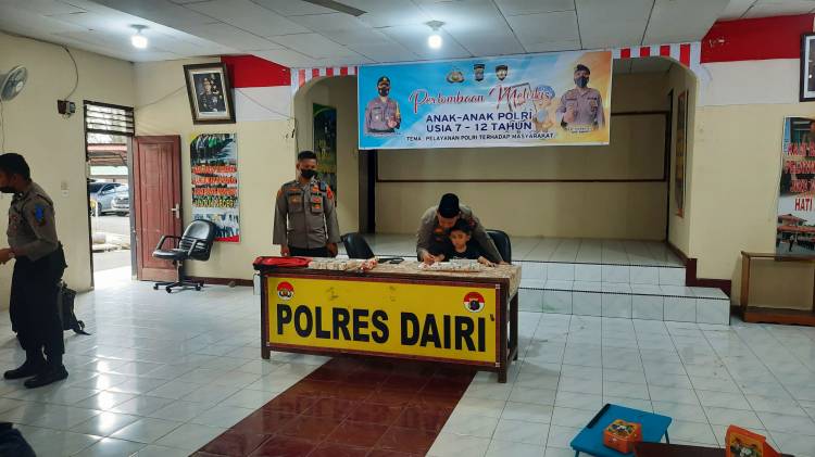 HUT Bhayangkara ke 76, CoJ kunjungi Polres Dairi yang sedang Gelar Perlombaan Melukis
