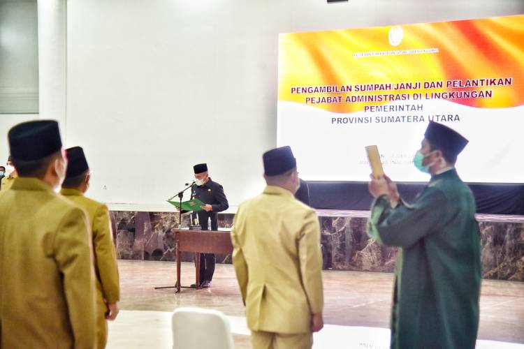 Gubernur Kembali Lantik Pejabat  Administrator dan Pengawas Pemprov Sumut, Yakinkan Loyalitas Diukur dari Kinerja, Bukan ABS
