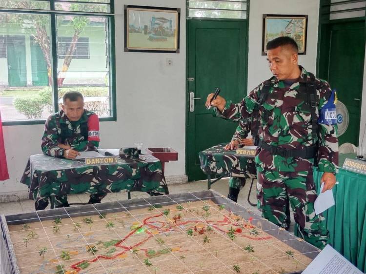 Prajurit Yonkav 6/NK Laksanakan Latihan Peta Model Medan Tingkat Peleton TA 2022