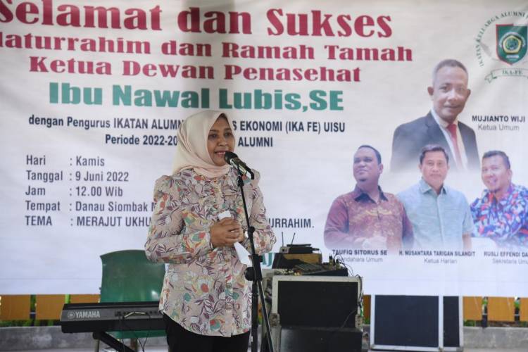 Ketua TP PKK Provinsi Sumatera Utara Nawal Lubis Hadiri Silaturahmi IKA FE UISU