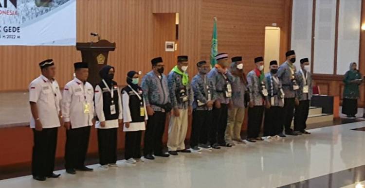 Hari Ini Kloter Pertama Jamaah Haji 2022 Resmi Diberangkatkan, ini Kata Kemenag!