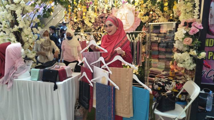 Hafitaini Hijab Ikut Ramaikan Event Sumut Fashion Week 2022