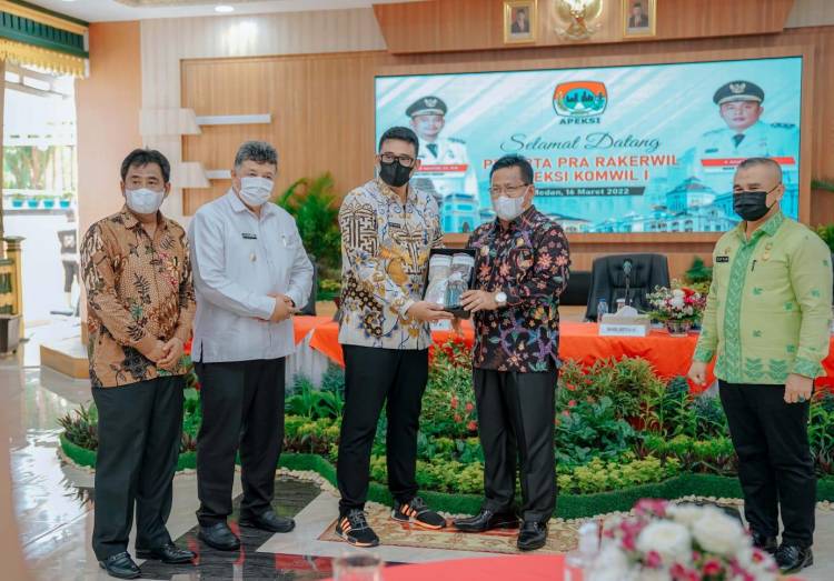 Medan Tuan Rumah Pelaksanaan Raker Komwil I APEKSI