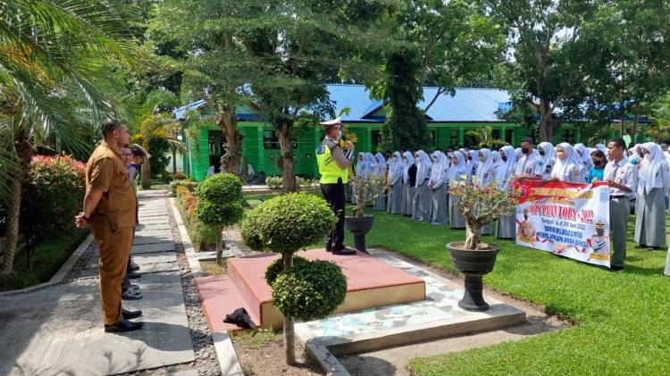 Sat Lantas Polresta Deli Serdang Gelar Penyuluhan Operasi Patuh Toba 2022 ke Sekolah