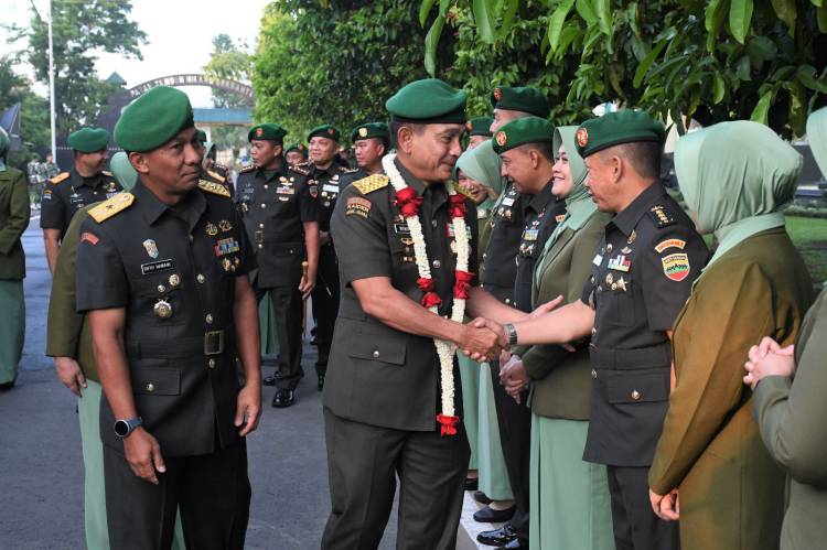 Pangdam I/BB Pimpin Sertijab Kasdam, Danrem 023/KS dan 7 Pamen