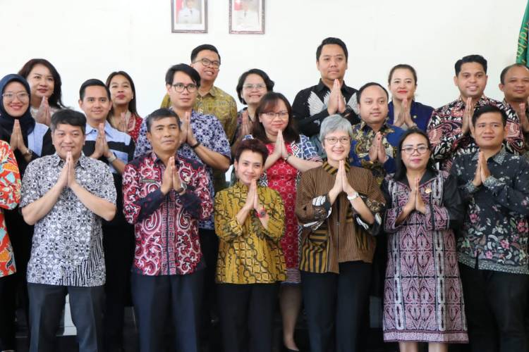 Pemkab Toba Berharap Informasi Pariwisata Danau Toba Semakin Luas