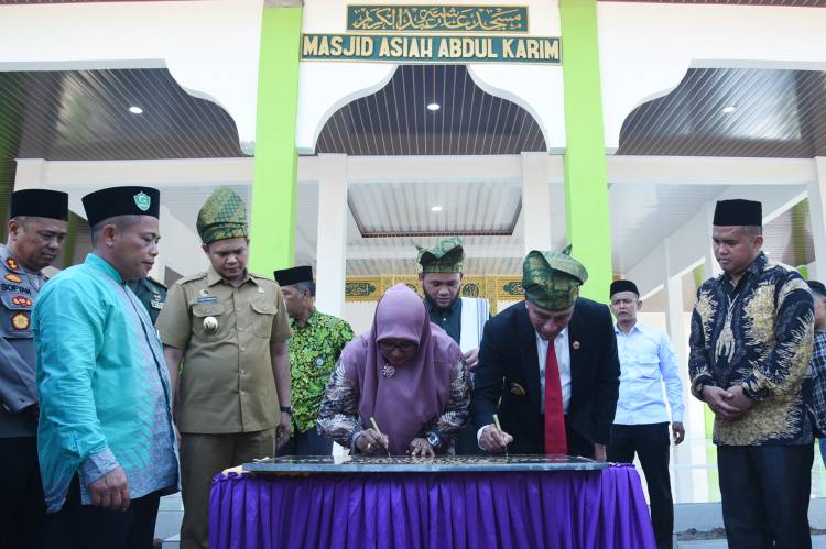 Resmikan Ponpes Tahfiz Alquran Abdullah Albusyroni
