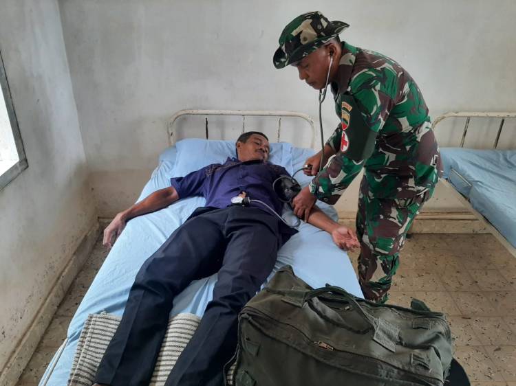 Selain Prajurit, Timkes Satgas TMMD Kodim Deliserdang Juga Layani Masyarakat