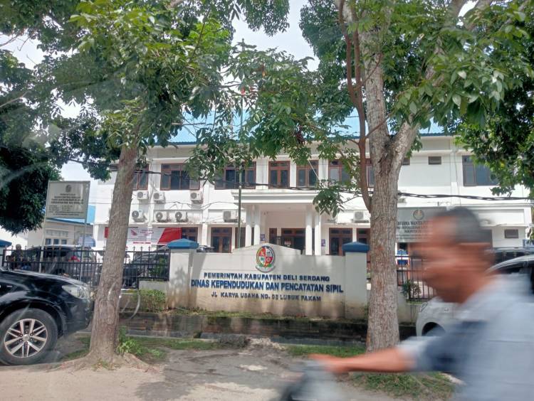 6 Bulan Berkas Pindah Anak Belum Siap di Disdukcapil Deli Serdang, Warga Tarik Berkas