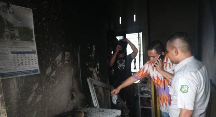 Kejantanan Sijago Merah di Kompleks Budi Vista Antarkan Dua Orang ke RS Adam Malik