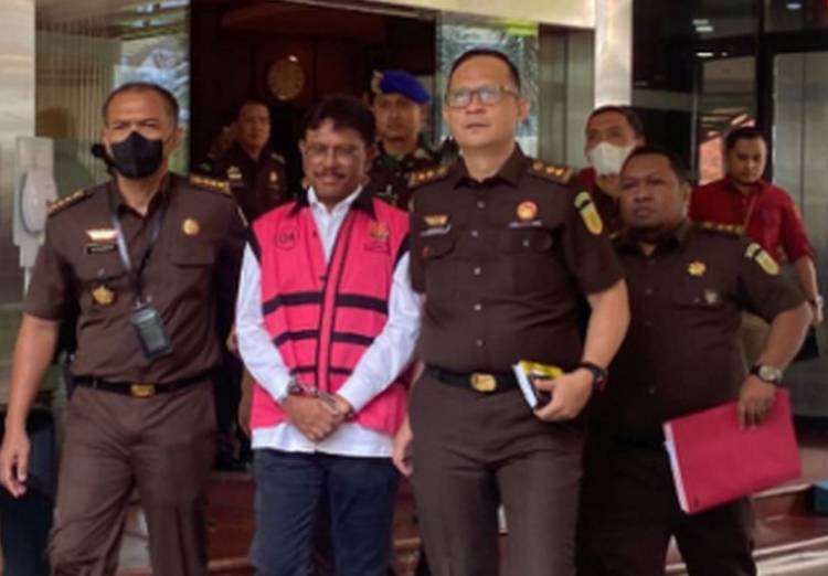 Eks Menkominfo Johnny G Plate dan Rekan Rekan Sidang Perdana Selasa Besok