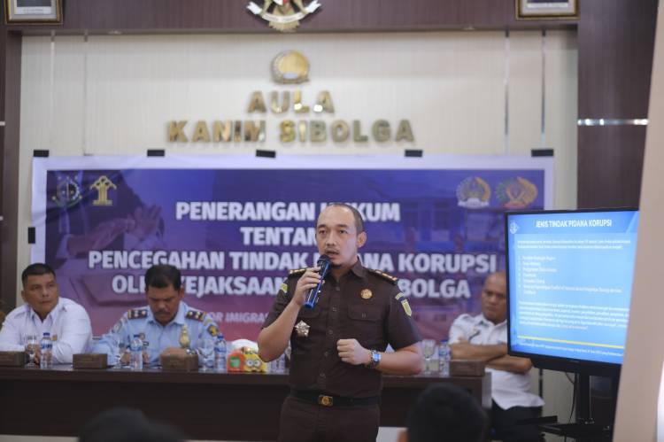 Kejari Sibolga Gelar Penerangan Hukum di Imigrasi Kelas II TPI Sibolga Usung Topik Pencegahan Tindak Pidana Korupsi