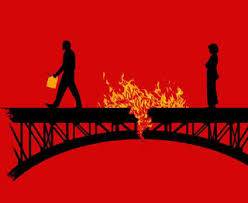 Jembatan Penghubung Dibakar Mafia BBM di Belawan