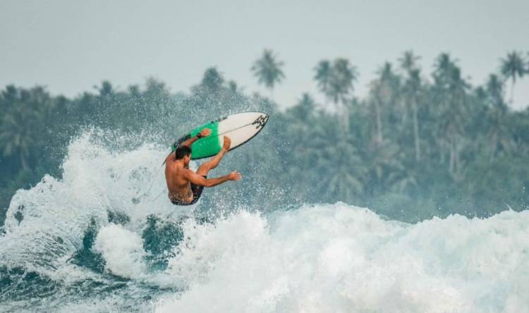 PLN Pastikan Listrik Andal pada Gelaran Internasional Surfing Competition 2023 di Nias