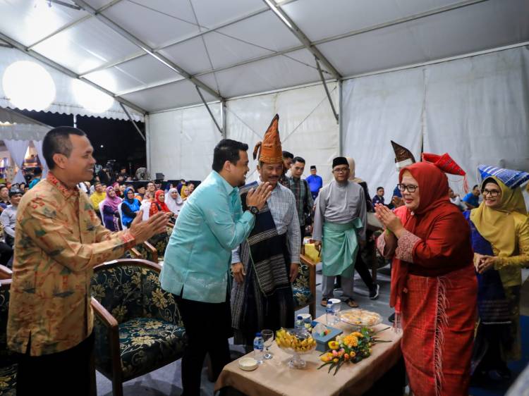 Tarian Multietnis Kota Medan Pukau Warga Batam, Bobby Nasution: Kenduri Seni Melayu Mirip Gelar Melayu Serumpun