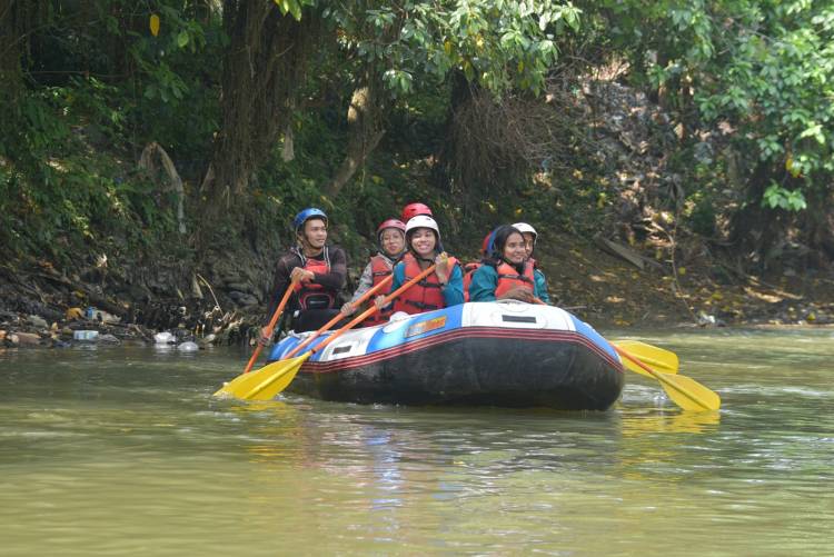 Bantu Wujudkan Destinasi Eko-Wisata di Kota Medan, Dosen Unimed Susuri Sungai Babura