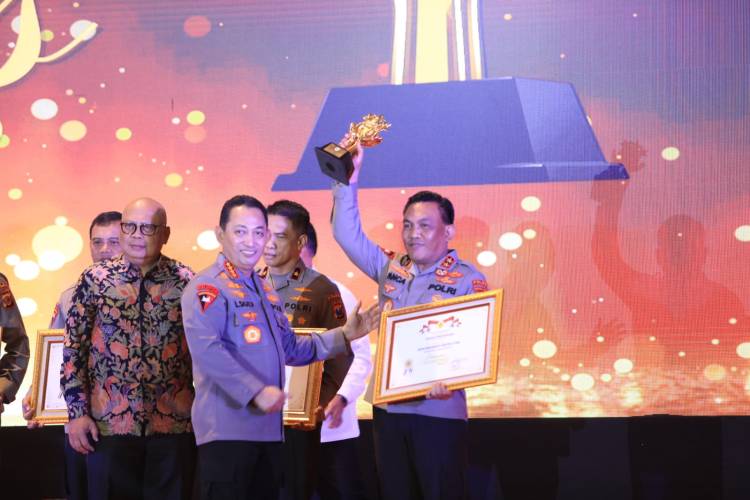 Polda Sumut Raih Penghargaan Kompolnas Award 2023 sebagai Polda Terbaik