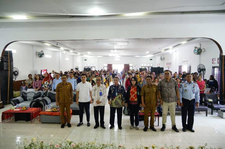 Bane Raja Manalu Memotivasi Ibu-ibu Agar UMKM Naik Kelas