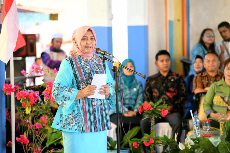 Nawal Lubis Ajak Emak-Emak Bersatu Perangi Narkoba