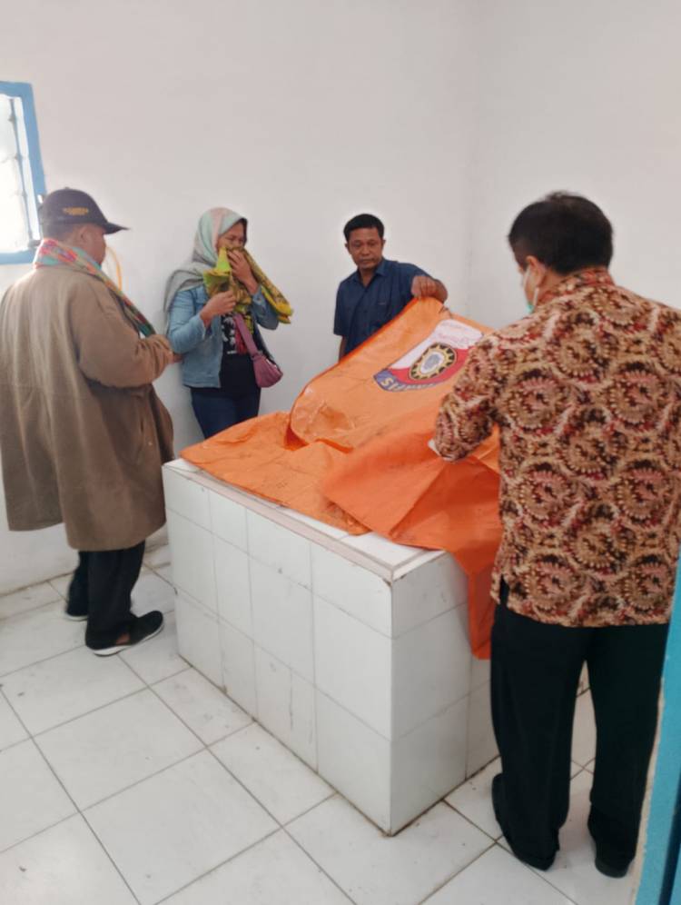 Kios Terbakar, Pasutri, Anak, Cucu Tewas