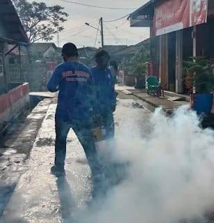 Rumah Warga  Bagan Deli Difogging