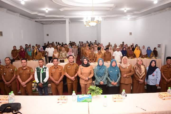 Atika Buka Sosialisasi Perbup Madina dan Pembinaan Kader Manusia
